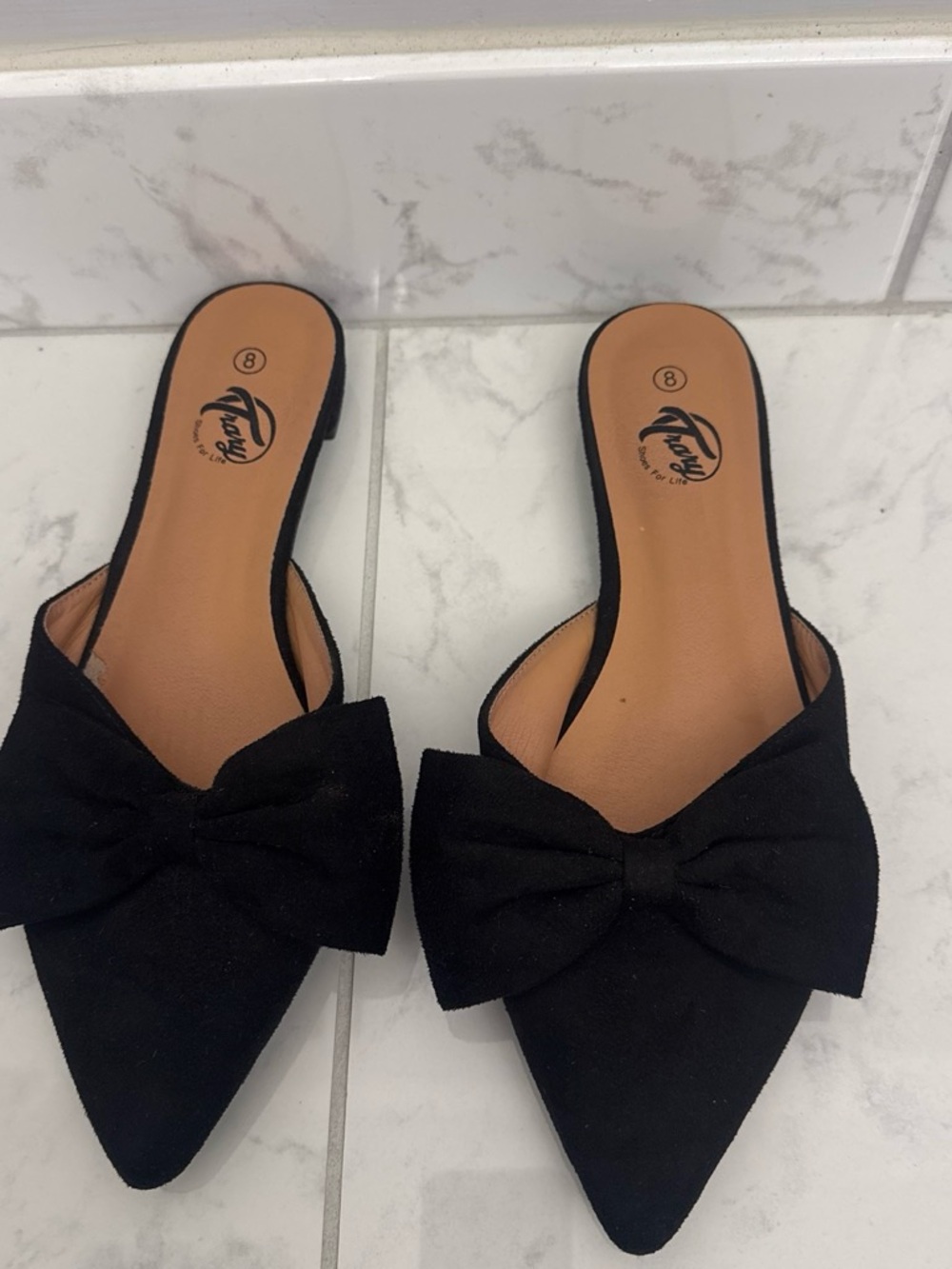 Black Pointed-Toe Bow Slip-On Mules - Women